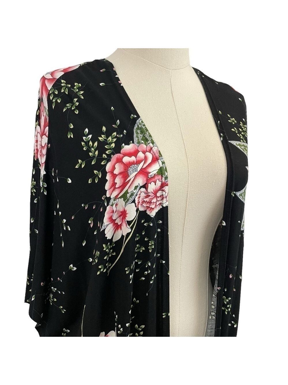 Trovare Floral Kimono Wrap Womens M/L Black Red Japanese Inspired Pretty EUC